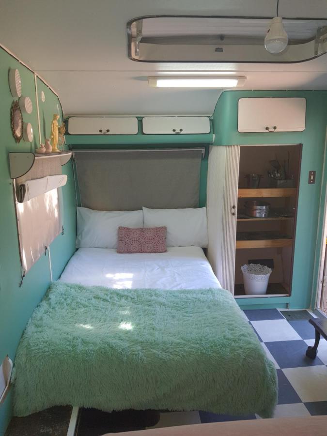 Oasis Shanti Backpackers Оудсхорн Екстериор снимка