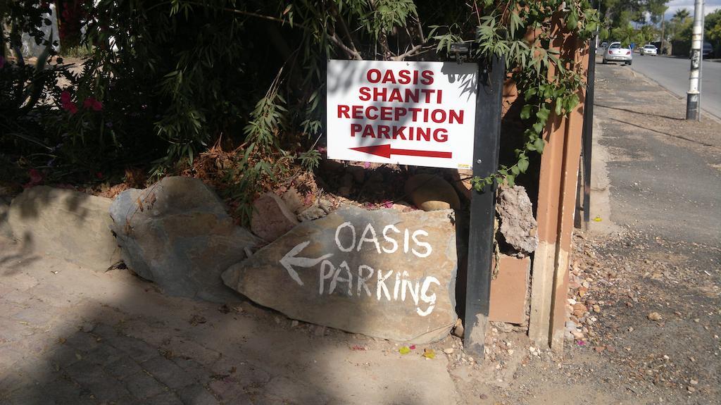 Oasis Shanti Backpackers Оудсхорн Екстериор снимка