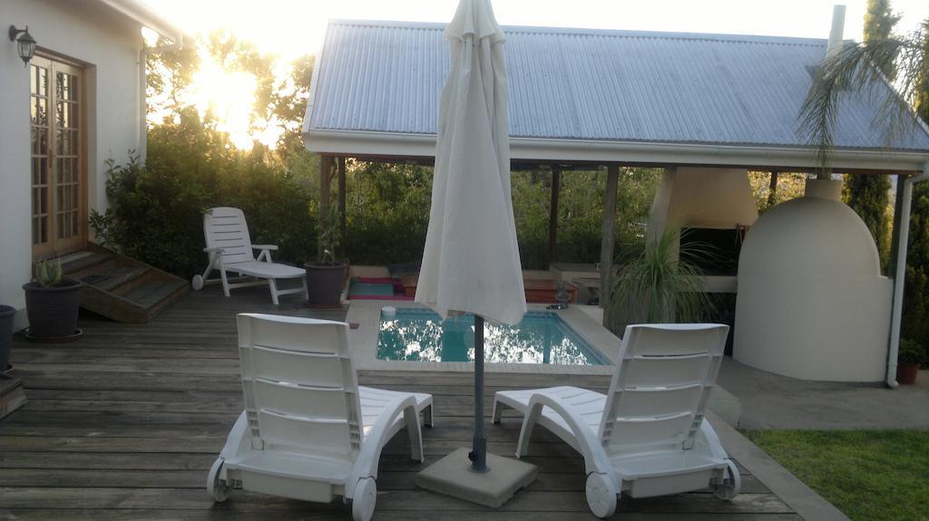 Oasis Shanti Backpackers Оудсхорн Стая снимка