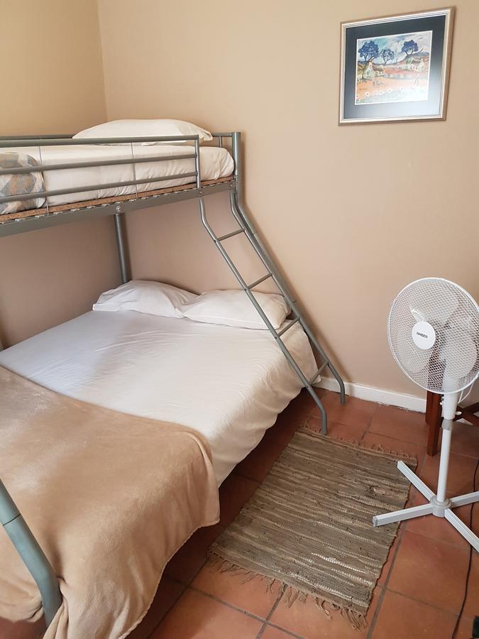 Oasis Shanti Backpackers Оудсхорн Екстериор снимка